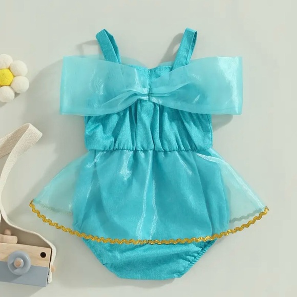 NIP Disney’s Princess Jasmine Baby Outfit/ Costume size 12-18 mo - Picture 2 of 4